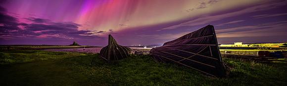 Aurora Holy Island_10-A05-2024_CL_1065644-Pano-2
