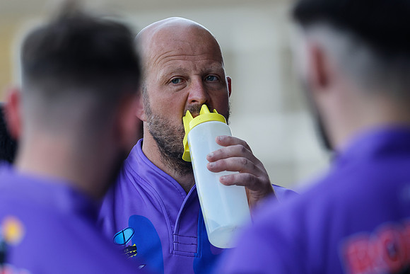 Hogs_18-05-2024_CL_1082030
