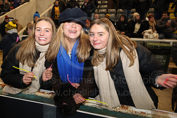 Supporters_260102_261