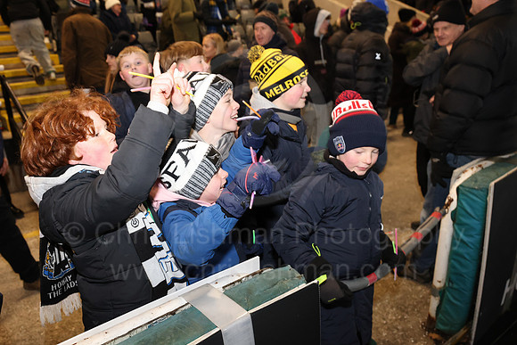 Supporters_260102_265