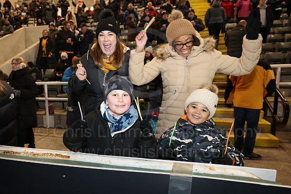 Supporters_260102_262