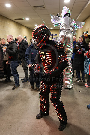 Entertainment_260102_099