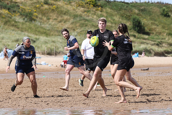 Beach Touch_11-08-2024_CL_1146017