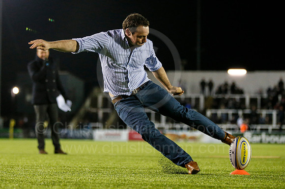 FalcVBath_066_LA_2012