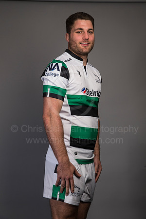bailey ransom away right smile