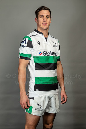louis schreuder away right smile