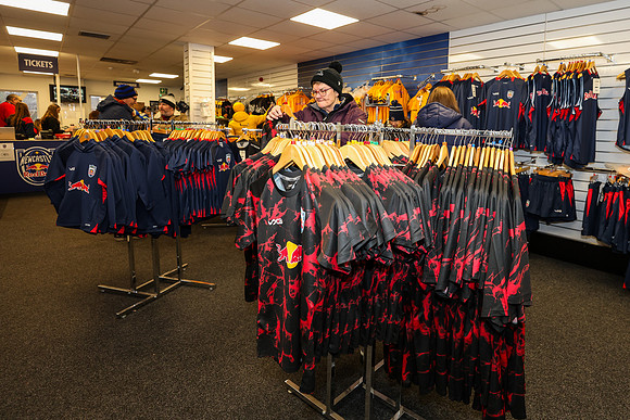 Club Shop_NEW_BAT_CDL_21-12-20251655611_CL_