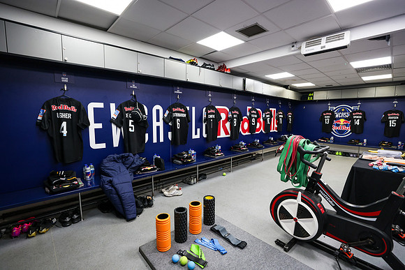 Changing Room_NEW_BAT_CDL_21-12-20251655572_CL_