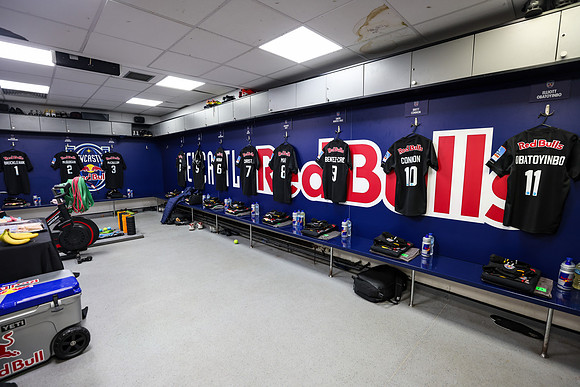 Changing Room_NEW_BAT_CDL_21-12-20251655584_CL_