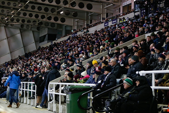 Supporters_260102_258