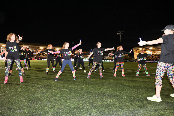 Entertainment_260102_114
