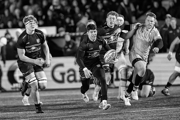B&W_Simon Benitez Cruz_260102_212282