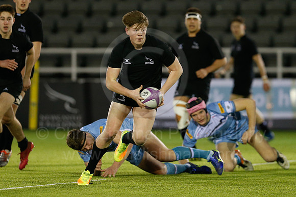 Academy 18's _011_LC_7136