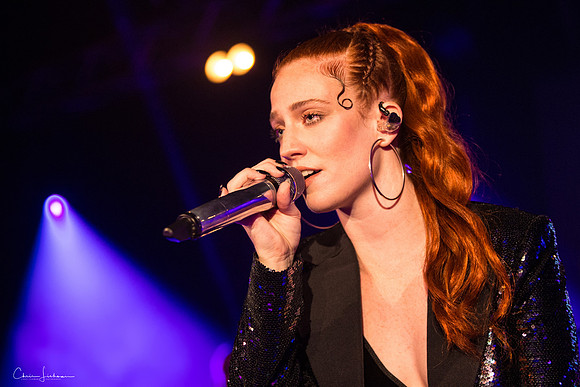 Jess Glynne