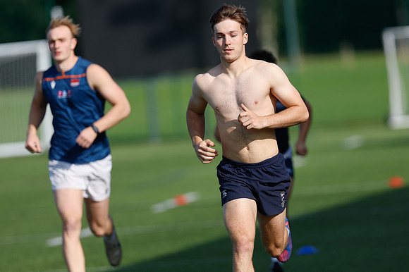 Uni Training_CDL_21-08-2023_CL_529312