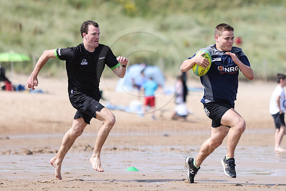 Beach Touch_11-08-2024_CL_1146036