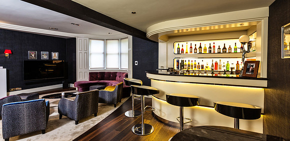 Bar Area - Townhouse, Glasgow