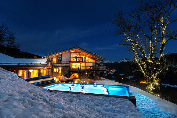 Grande Corniche Swimming Pool - Les Gets, France