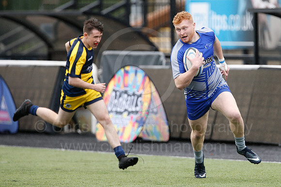 Oddballs Uni.  7's Festival_160_