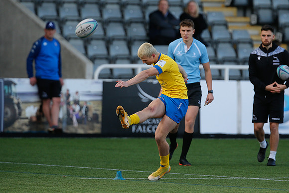Gos Acad v Bishop Burton_014_LA_3624
