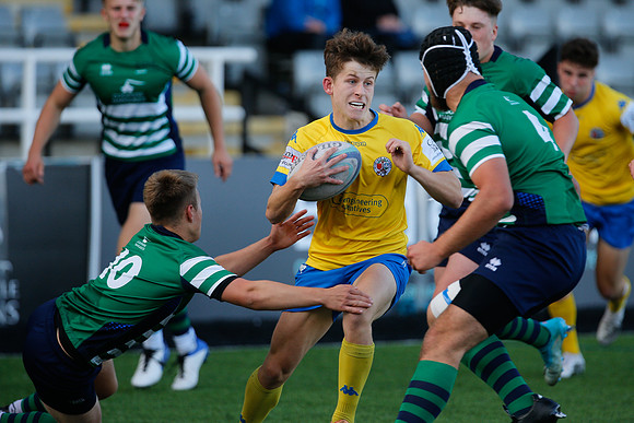 Gos Acad v Bishop Burton_034_LA_3868