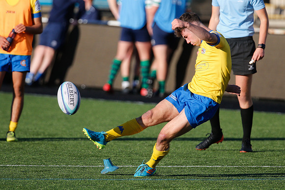 Gos Acad v Bishop Burton_057_LA_4123
