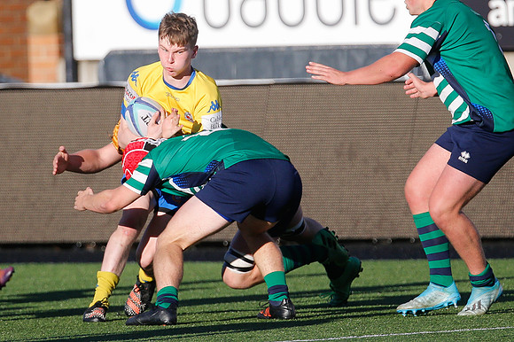 Gos Acad v Bishop Burton_062_LA_4238