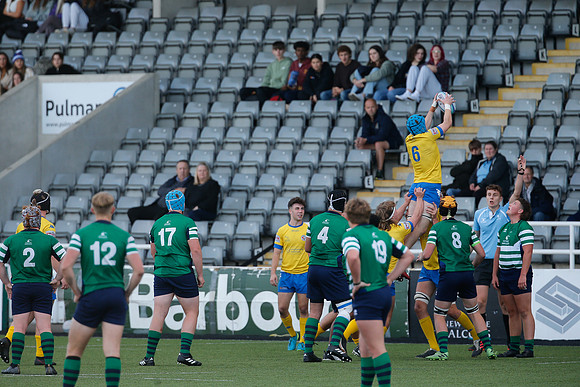 Gos Acad v Bishop Burton_068_LA_4429