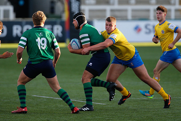 Gos Acad v Bishop Burton_070_LA_4463