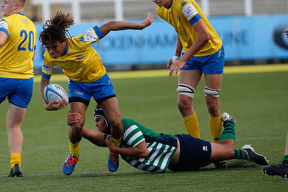 Gos Acad v Bishop Burton_087_LA_4769