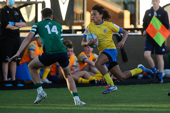 Gos Acad v Bishop Burton_097_LA_4944