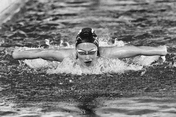 NST_0066_LC_1203_B&W