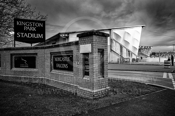 B&W_FAL_HAR_05-01-2024_CL_814178_