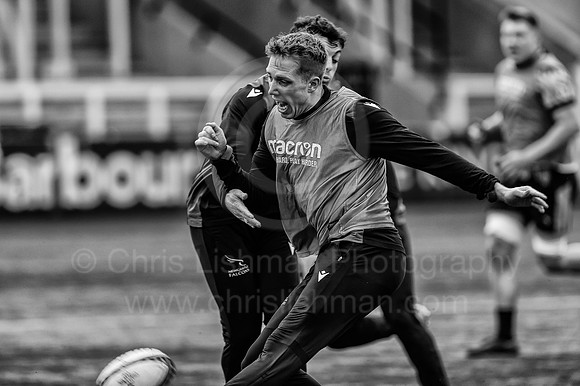 B&W_Training January 9th _09-01-2024_CL_829193_