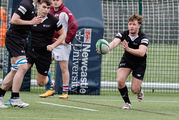 Uni 3's v Poly_31-01-2024_CL_865739