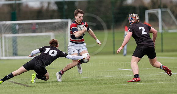 Uni 3's v Poly_31-01-2024_CL_866059