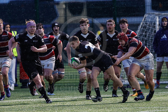 Uni 3's v Poly_31-01-2024_CL_868758