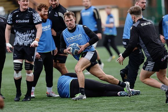 Sam Stuart_Training 15th Feb_15-02-2024_CL_893472