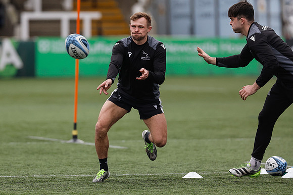 Sam Stuart_Training 15th Feb_15-02-2024_CL_892355