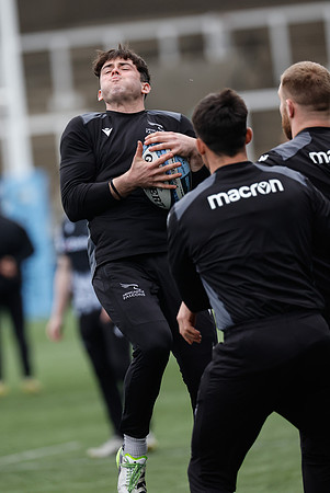 Oliver Spencer_Training 15th Feb_15-02-2024_CL_892207