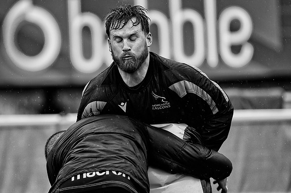 B&W_Training_09-04-2024_CL_982183