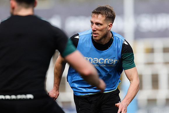 Training_11-04-2024_CL_989786