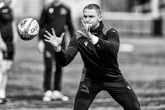 B&W_Training_11-04-2024_CL_989692