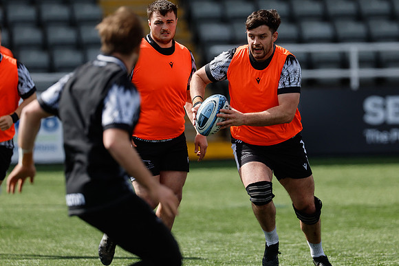 Training_16-04-2024_CL_1002044