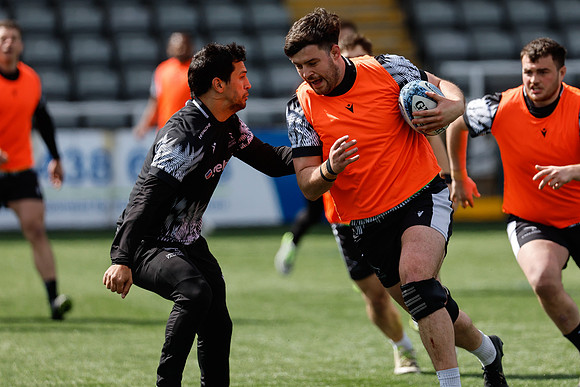 Training_16-04-2024_CL_1002056