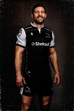mark wilson home right smile_AS