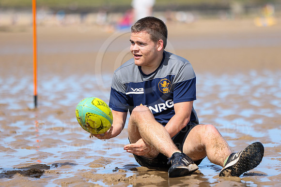 Beach Touch_11-08-2024_CL_1146049